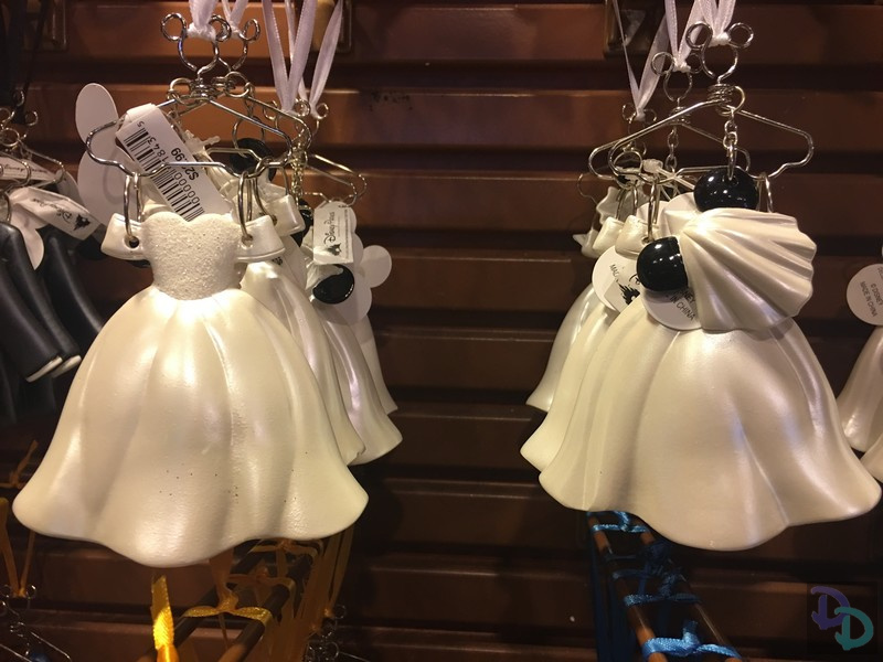 disney-costume-ornaments